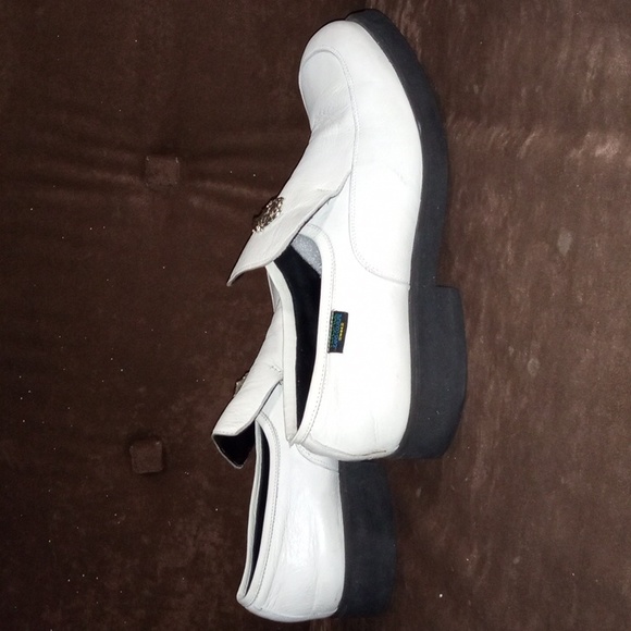 Vintage Men's Classic Gianni Versace's Jean Couture White Loafers/Shoes - Picture 4 of 4